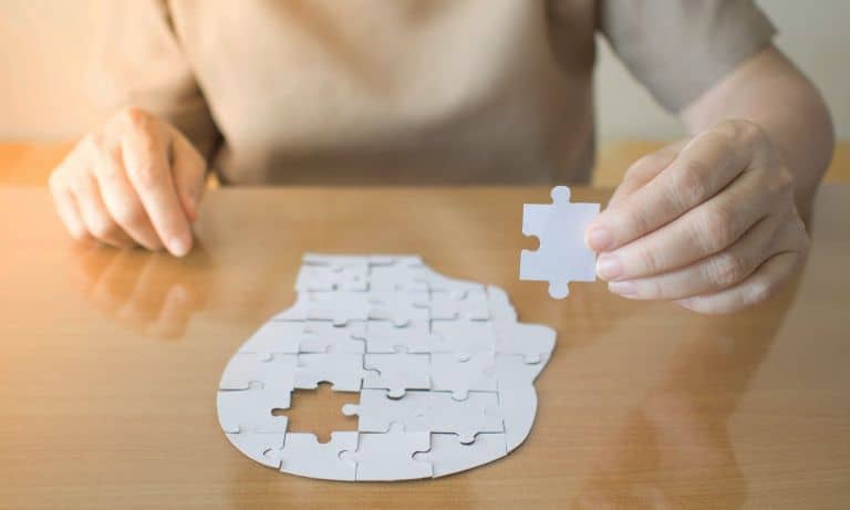 How Neighbors Can Help Each Other Manage Stress