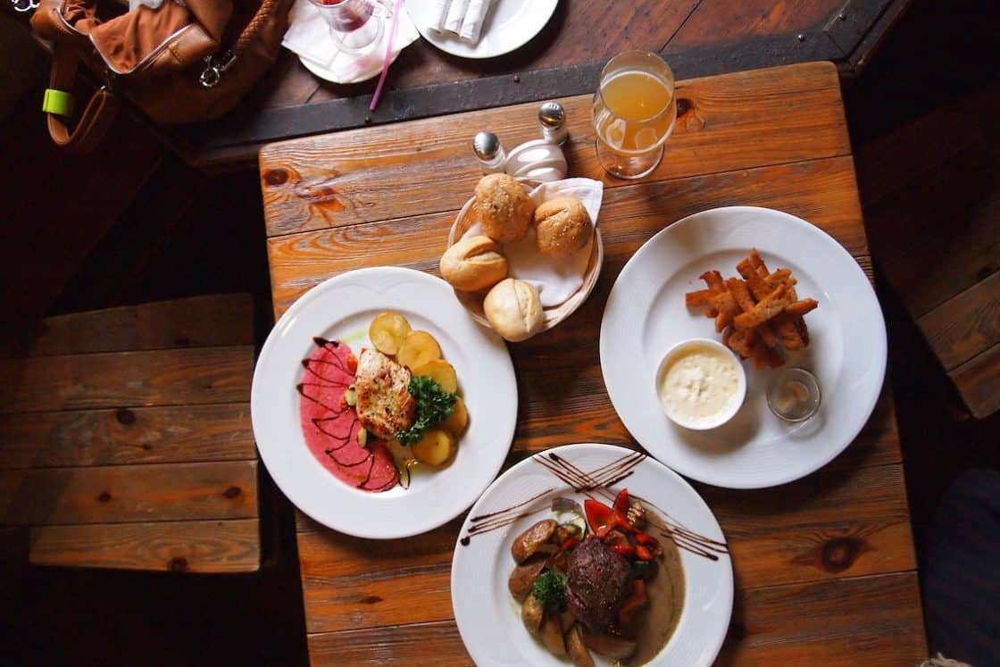 10 Must-Know Dining Etiquette Tips for Every Situation